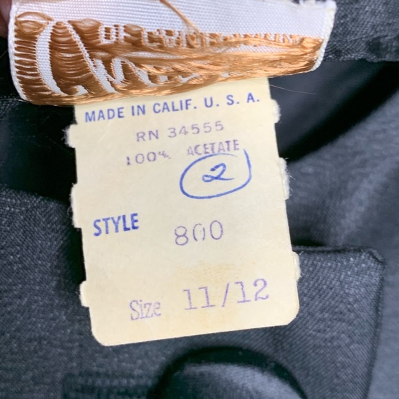 60s Ruffled Blouse - Picture 4 of 9